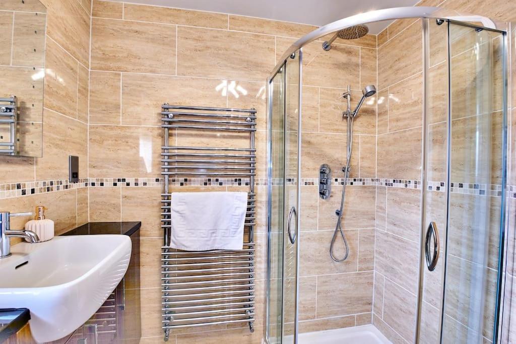 The Chase, Luxury Hot Tub Retreat, Pets Welcomed Dipton Exteriör bild