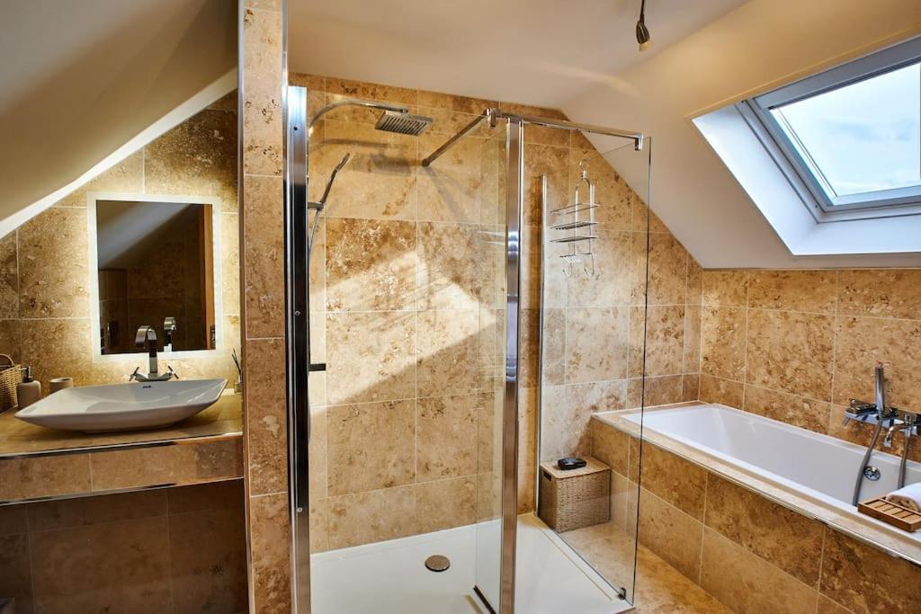 The Chase, Luxury Hot Tub Retreat, Pets Welcomed Dipton Exteriör bild
